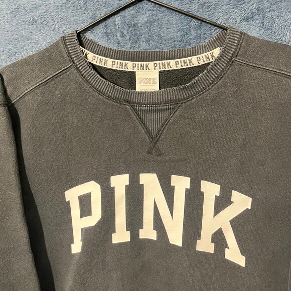 PINK Black Long Sleeved‎ Pullover Hoodie With Front Pocket Women’s Size Small - Picture 2 of 7